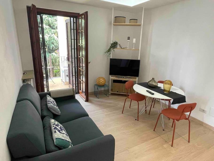 Grazioso Appartamento In Condominio Nel Verde 布奇纳斯科 外观 照片